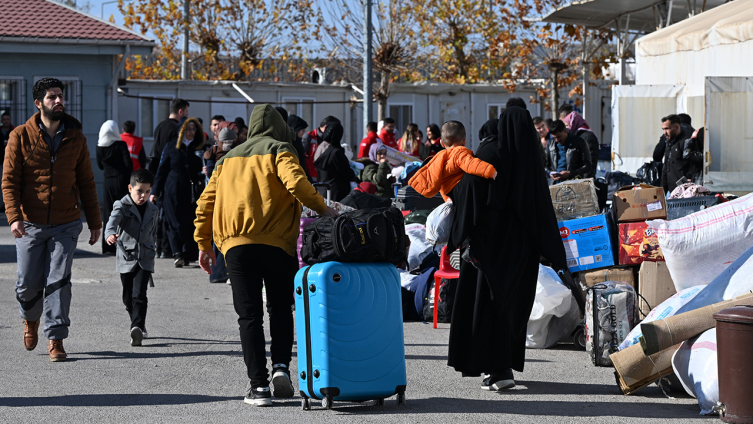 Suriyelilerin ülkelerine dönüşü sürüyor