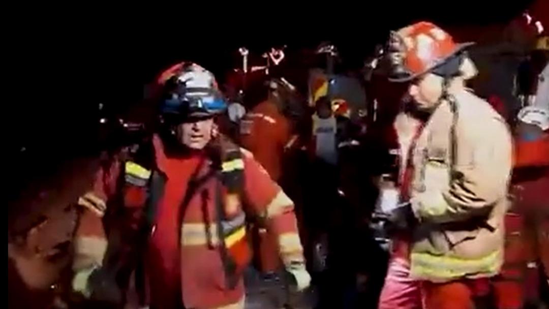 Peru'da yolcu otobüsü kamyonetle çarpıştı ve hendeğe uçtu: 37 kişi öldü, 13 kişi yaralandı.