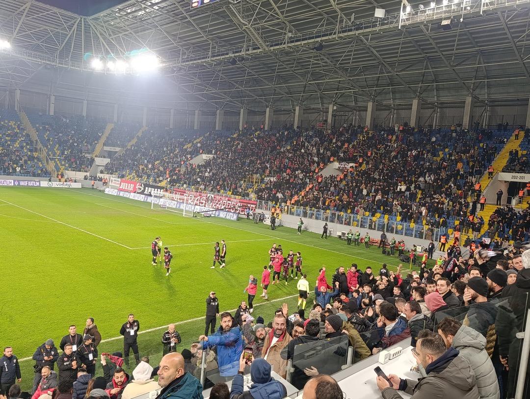 Gençlerbirliği-Trabzonspor maçı tarihe geçti! Gol atma oranı 2011'deki istatistikleri aştı 2