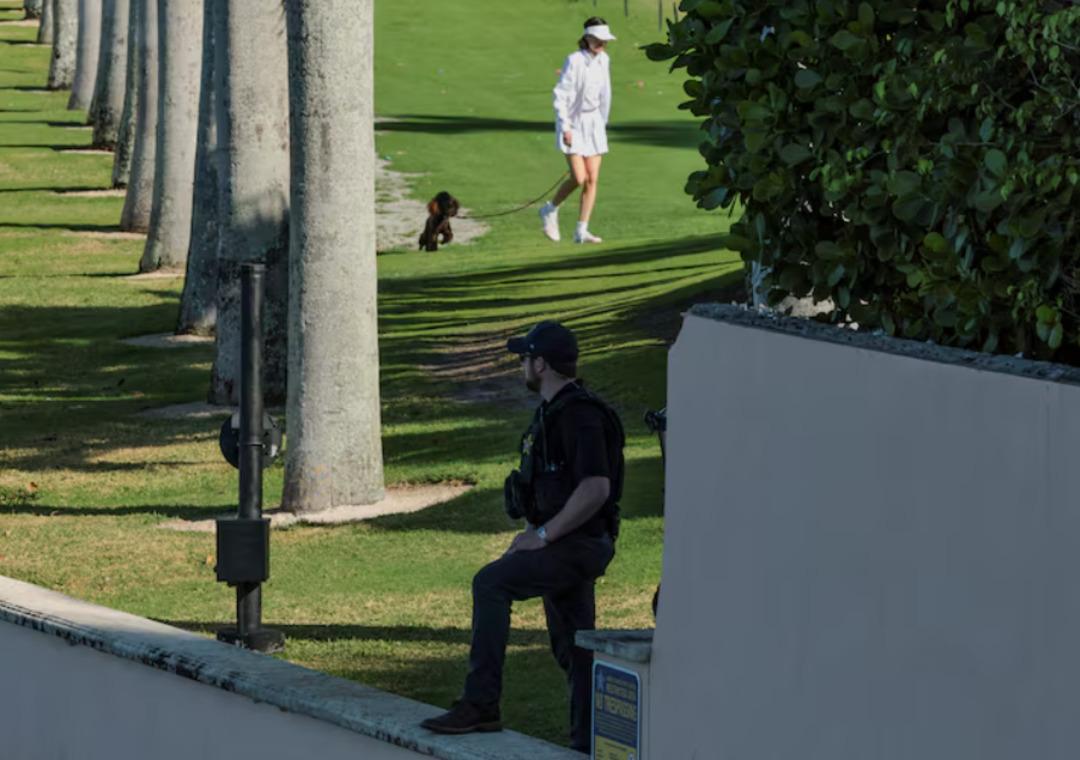 Son dakika | ABD'de alarm: Trump'ın evine izinsiz girmeye çalıştı! Tüfek ve yakıt bidonunun detayı... 3