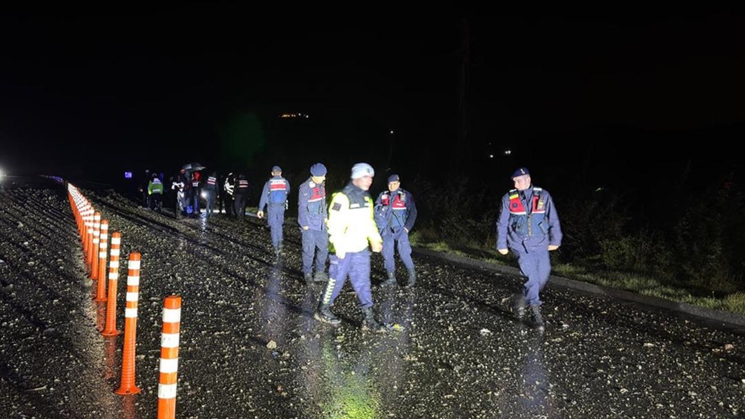 Balıkesir'den acı haber... F-16 düşüp imha oldu: 1 pilotumuz şehit oldu 5