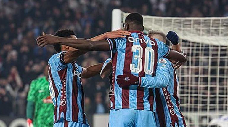 Trabzonspor, Karadeniz derbisinde Çaykur Rizespor'u tek golle mağlup etti