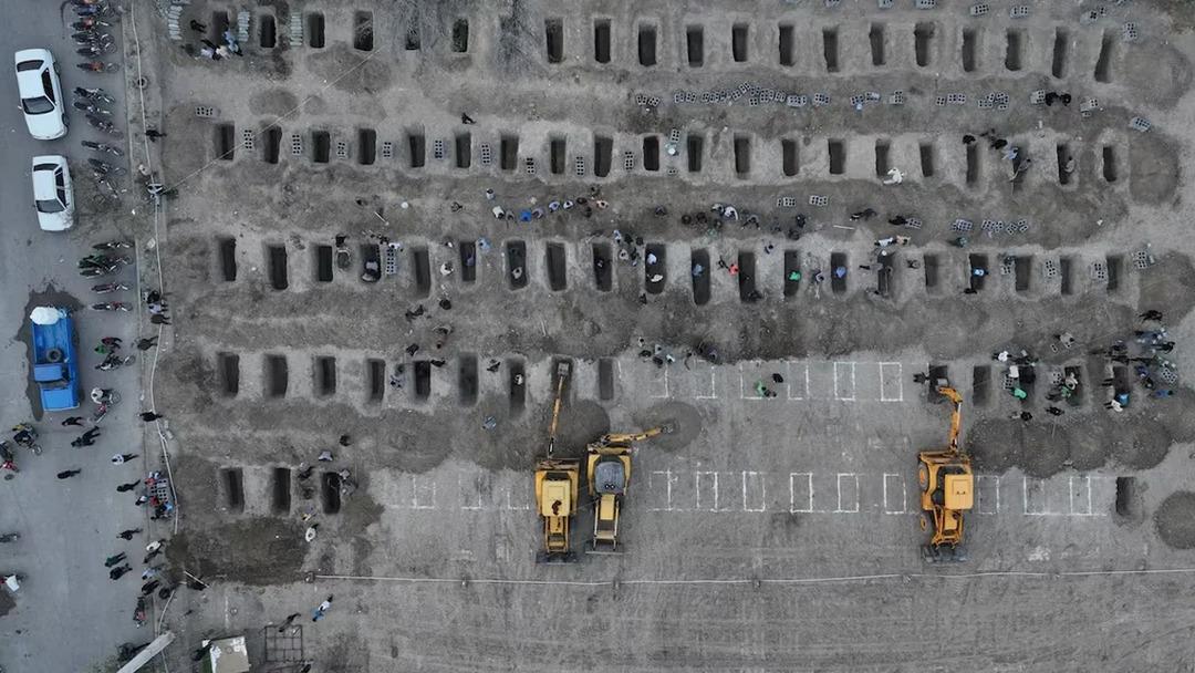 Savaşın acı gerçeği! ABD ve İsrail tarafından öldürülen öğrencinin son fotoğrafı ortaya çıktı... Annesine son kez veda etti.