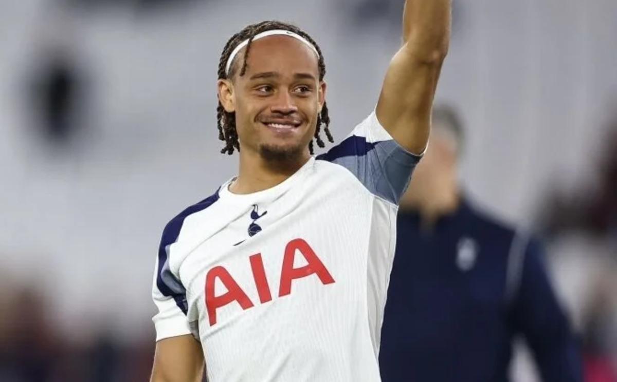 SON HABERLER | Okan Buruk, Galatasaray'dan Tottenham'a dönüyor! Hedef dünya yıldızı Xavi Simons... 2