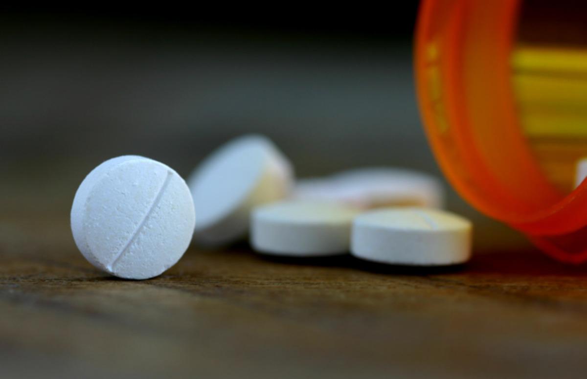 Kalp krizi sırasında aspirin almak gerçekten kurtarıcı mıdır? Kalbin profesörü gerçeği ortaya çıkardı 2