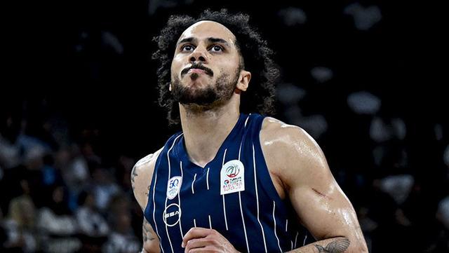 Anadolu Efes Shane Larkin’e resmen veda etti!