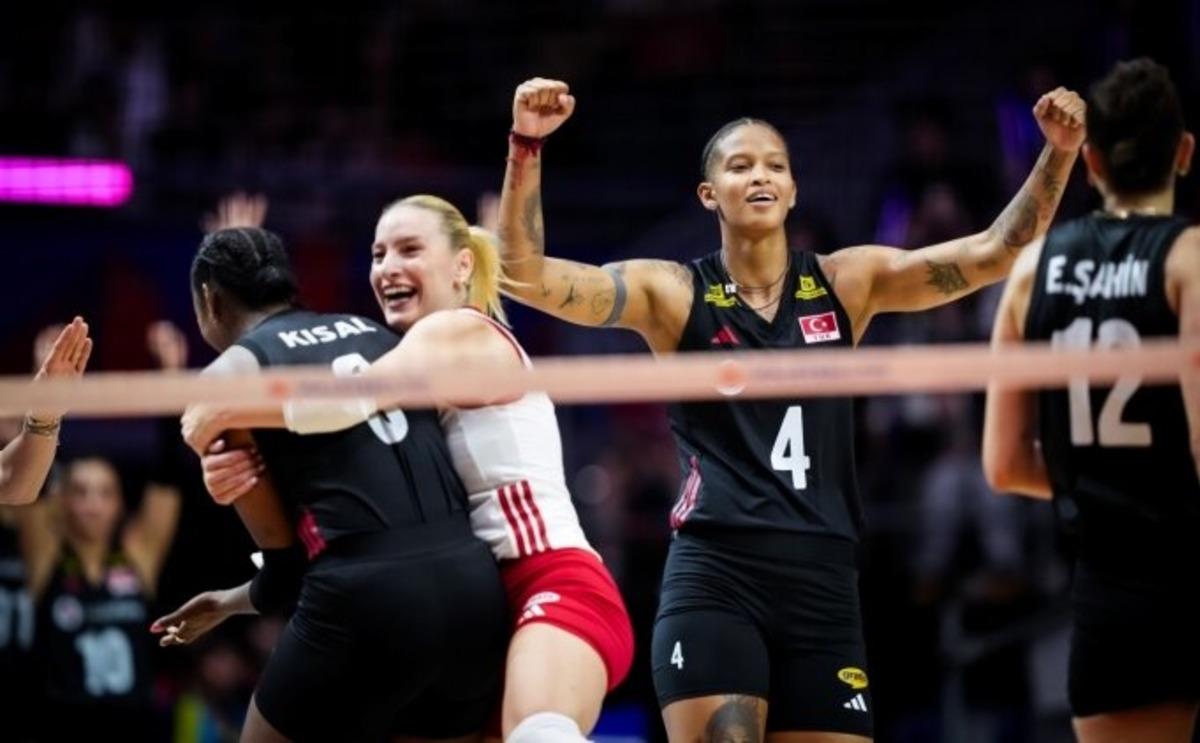 Filenin Sultanları Çin'e set yemeyerek finale yükseldi! 2